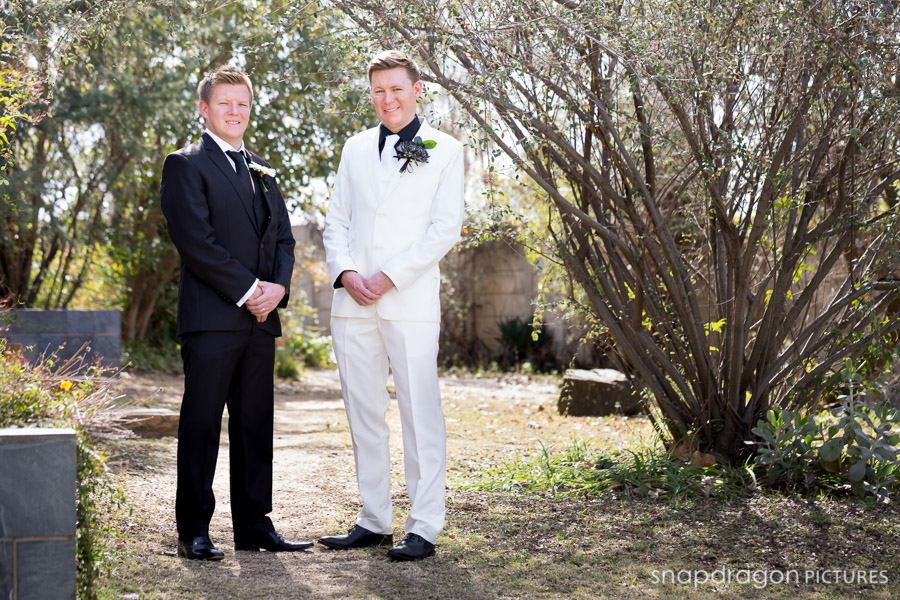 Classic Wedding Photographers, Classic Wedding Photography, Documentary Wedding Photographers, Documentary Wedding Photography, Fine Art Wedding Photographers, Fine Art Wedding Photography, Leanne Russell Williams, Lifestyle Wedding Photographers, Lifestyle Wedding Photography, Photojournalism, Photojournalist Style Wedding Photographers, Photojournalist Style Wedding Photography, Same-Sex Wedding Photographers, Same-Sex Wedding Photography, Sean and Leanne Williams, Sean David Williams, Snapdragon Pictures, Valverde Eco Hotel, Wedding Photographers, Wedding Photography